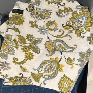 Cynthia Rowley White and Green Floral placemats (4)